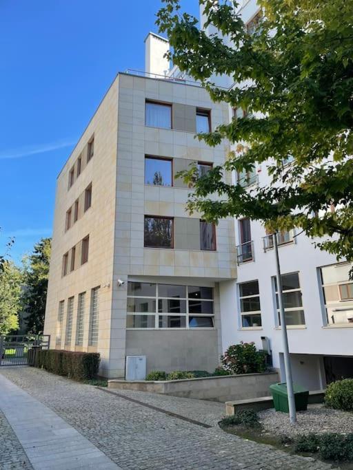 Cozy, Bright Apartment, Garage, Mokotow Butas